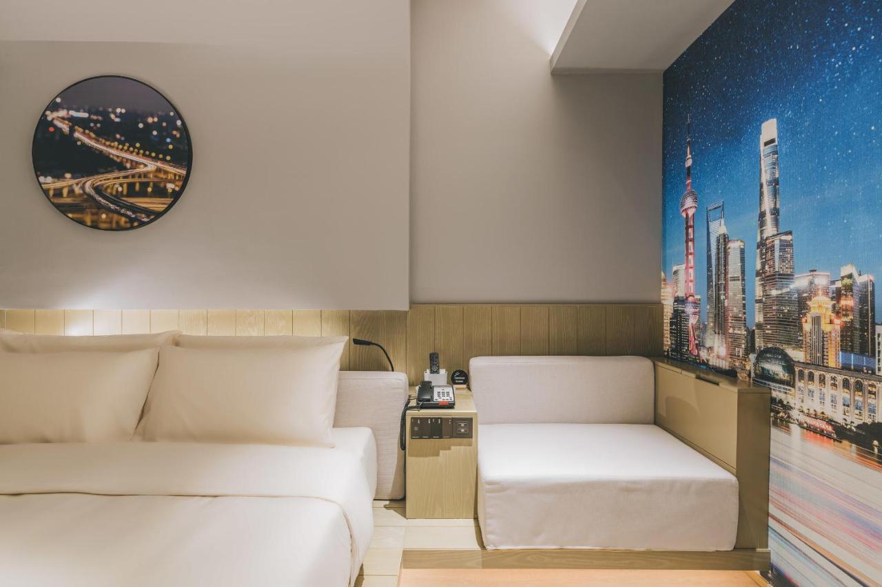 Atour X Hotel The Bund East Nanjing Road Shanghai Exterior photo