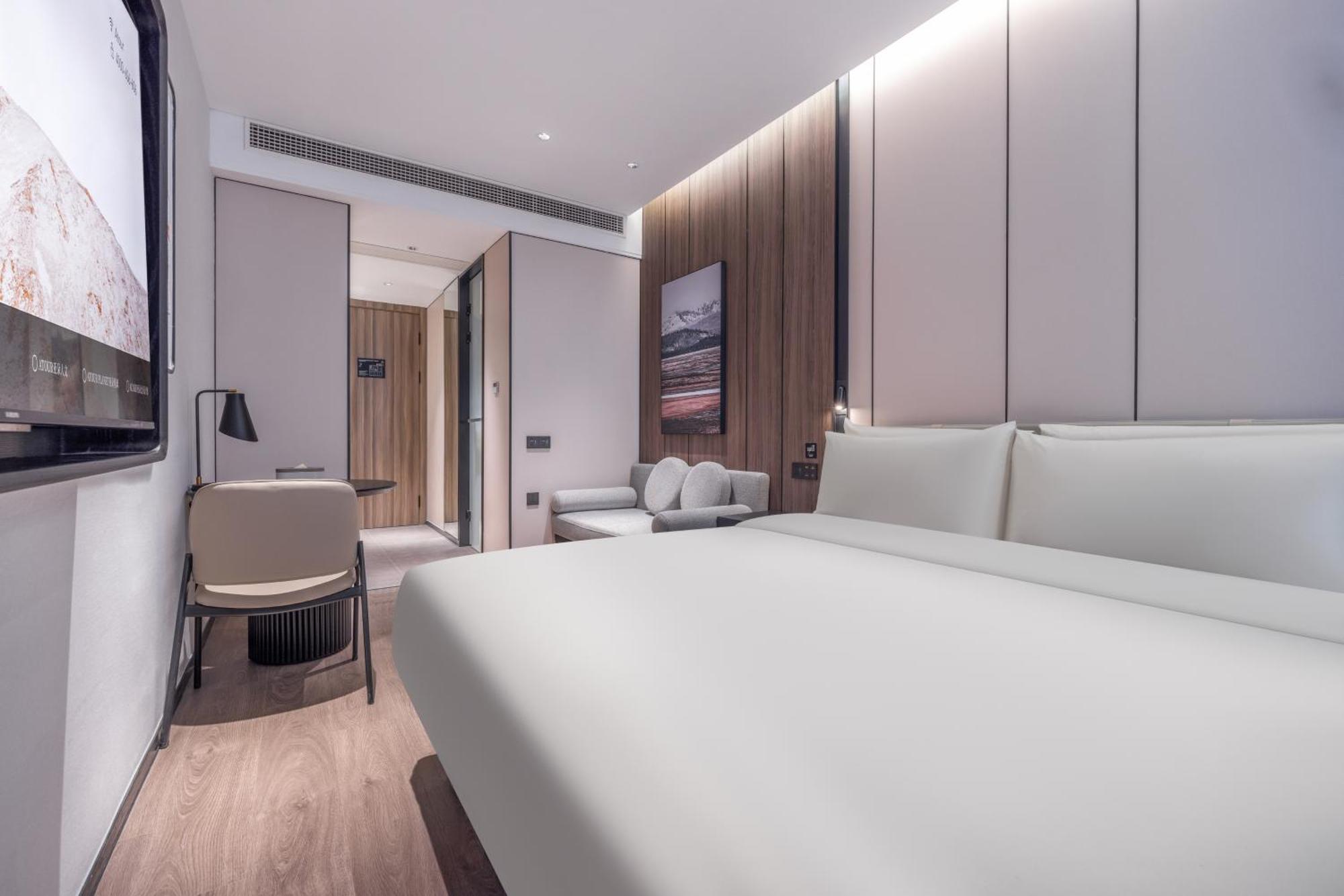 Atour X Hotel The Bund East Nanjing Road Shanghai Exterior photo